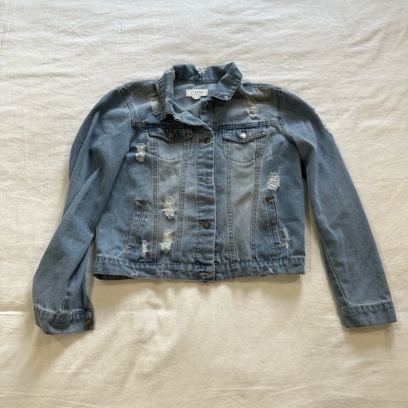 Cisono (Nordstrom) Distressed Denim Jacket Size Medium. - Picture 2 of 3